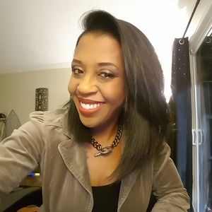 Meet your Posher, Renee